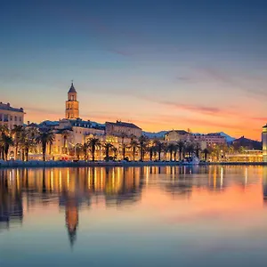 Vujevic *** Split